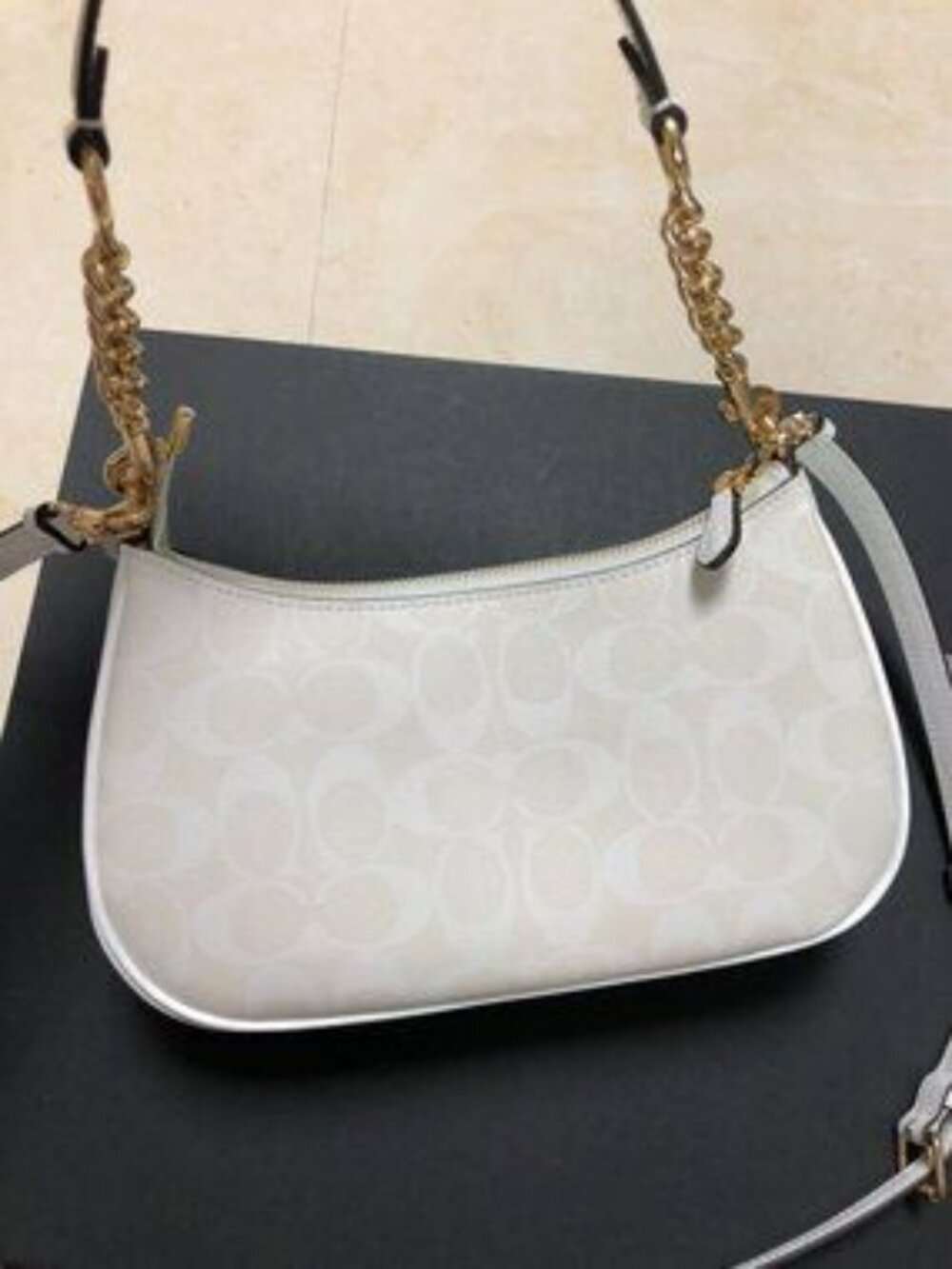 coach Teri Shoulder Bag In Signature Canvas white - Picture 3 of 9